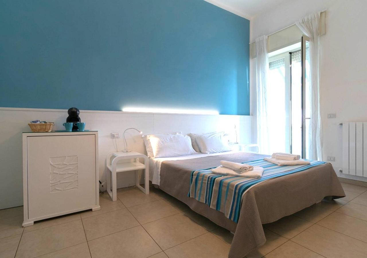 Fronte Mare Rooms By Salentolimit Porto Cesareo Exterior foto