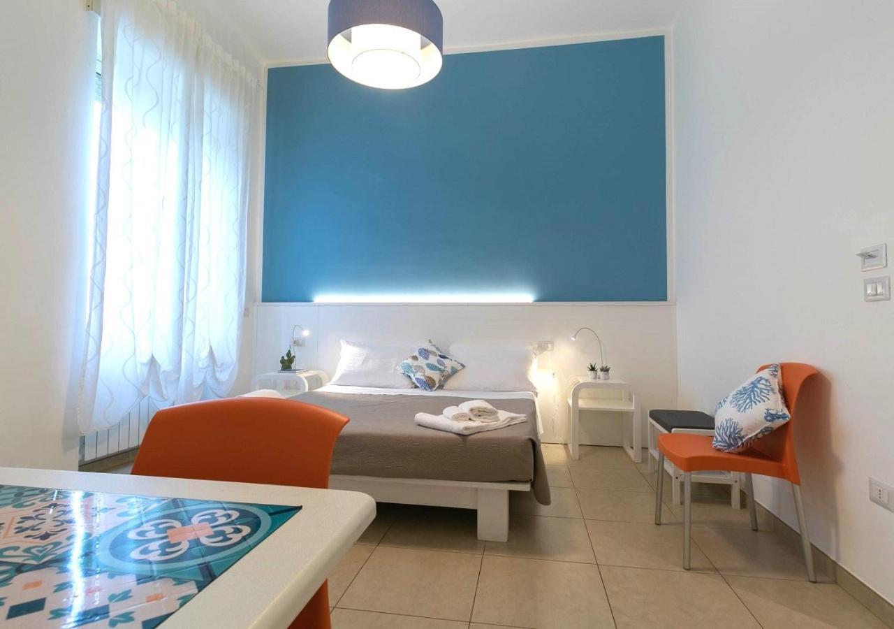 Fronte Mare Rooms By Salentolimit Porto Cesareo Exterior foto