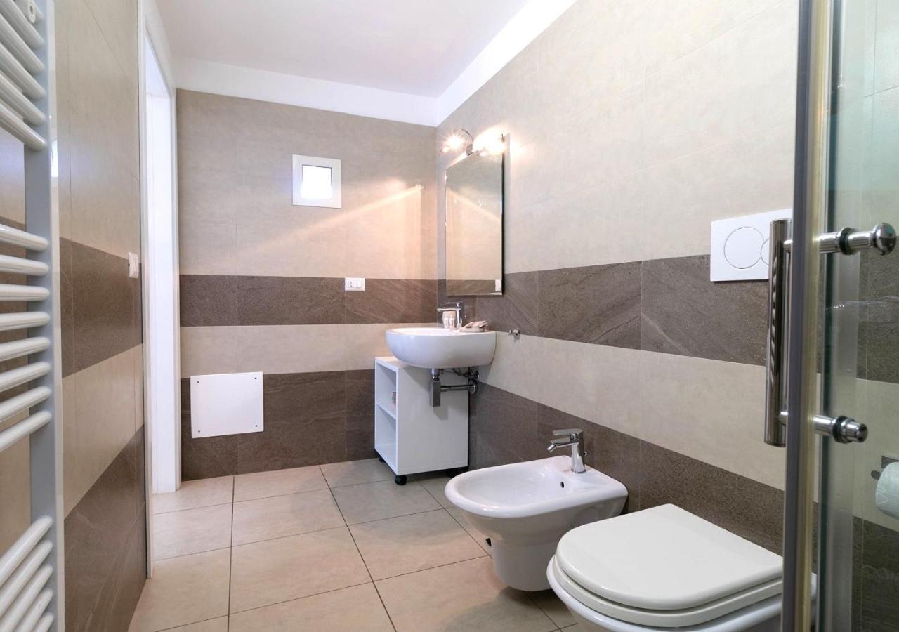 Fronte Mare Rooms By Salentolimit Porto Cesareo Exterior foto
